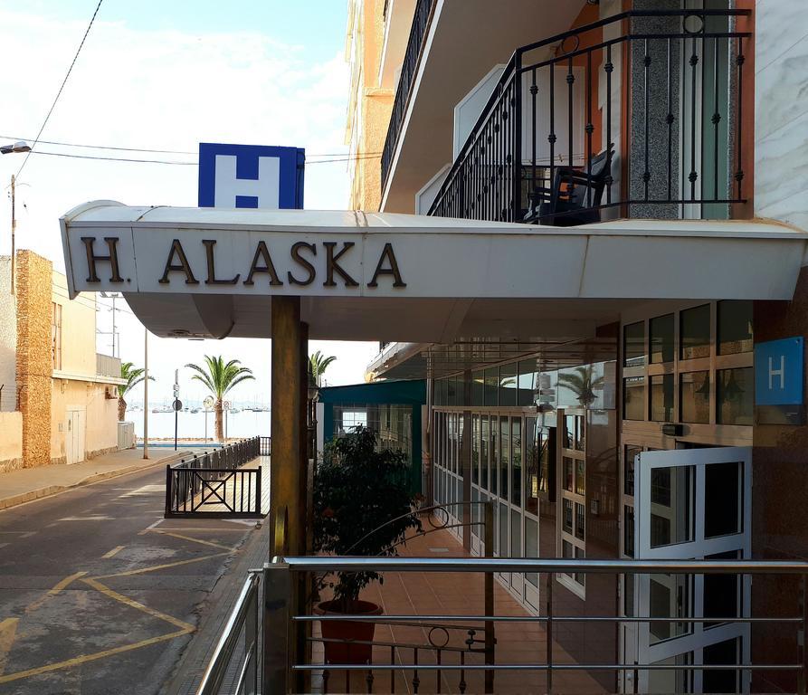 סן פדרו דל פינטר Hotel Alaska מראה חיצוני תמונה